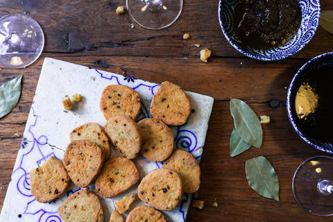 Lorbeer-Chili-Kekse mit Parmesan